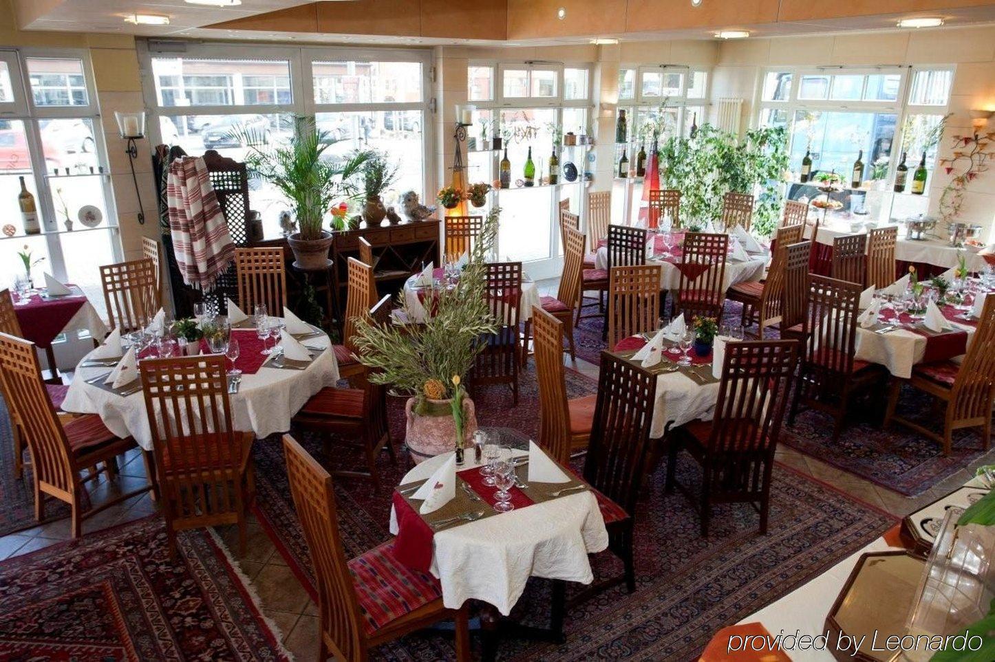 Hotel Henry Erding Restaurante foto