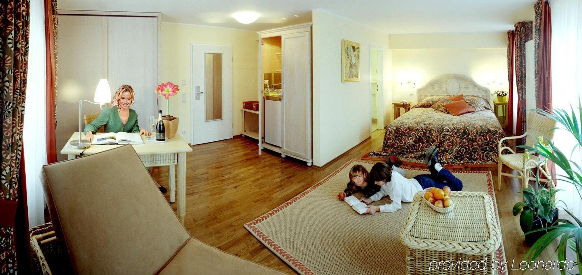 Hotel Henry Erding Quarto foto