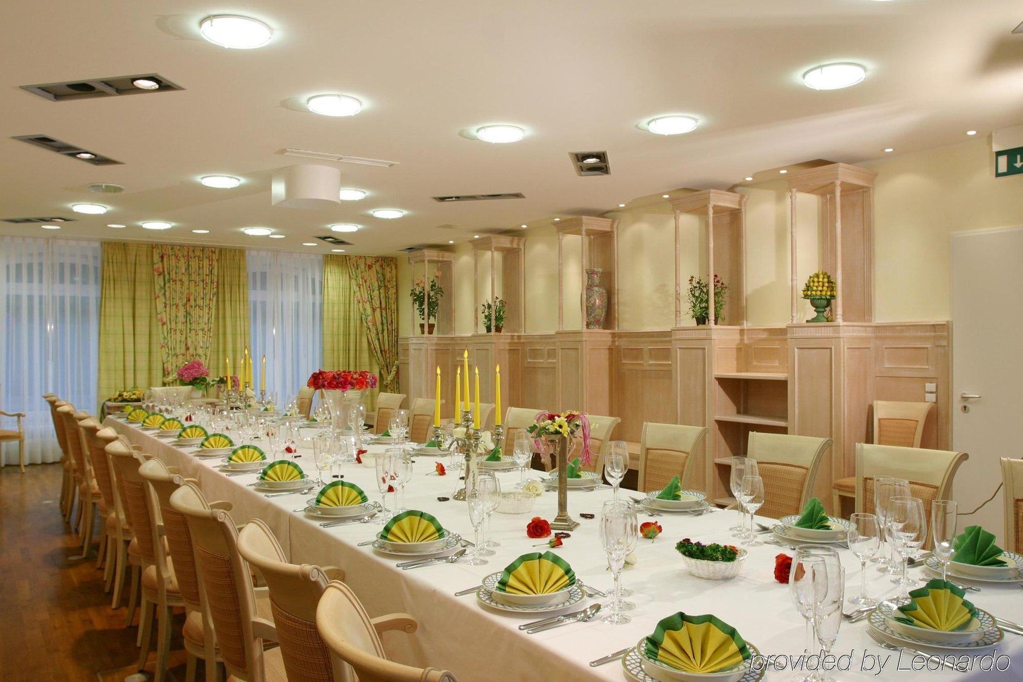 Hotel Henry Erding Restaurante foto